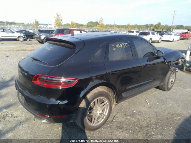 2018 PORSCHE MACAN WP1AA2A57JLB03017 Photo 3