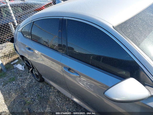 Toyota CAMRY HYBRID 2019 4T1B31HK0KU006657 Image 6