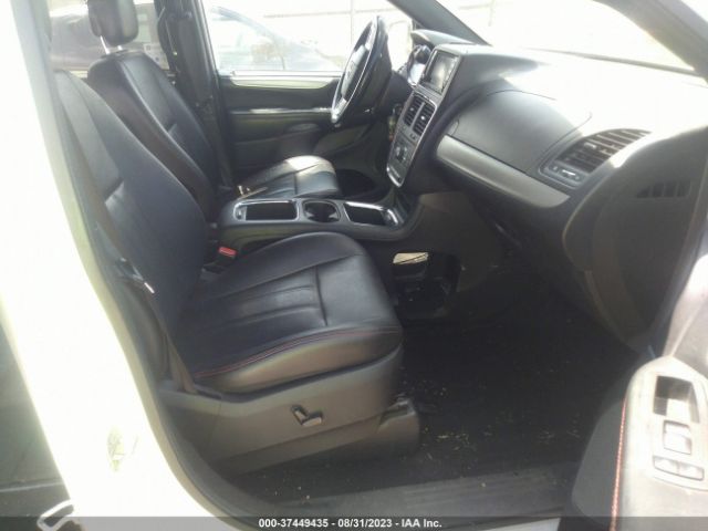 2C4RDGEG3JR339014 Dodge Grand Caravan Gt