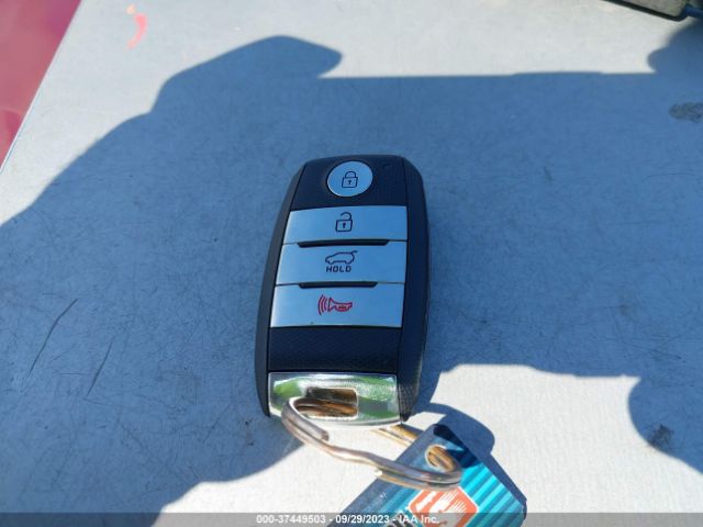 5XYPK4A51GG075420 KIA Sorento 3.3l Sx