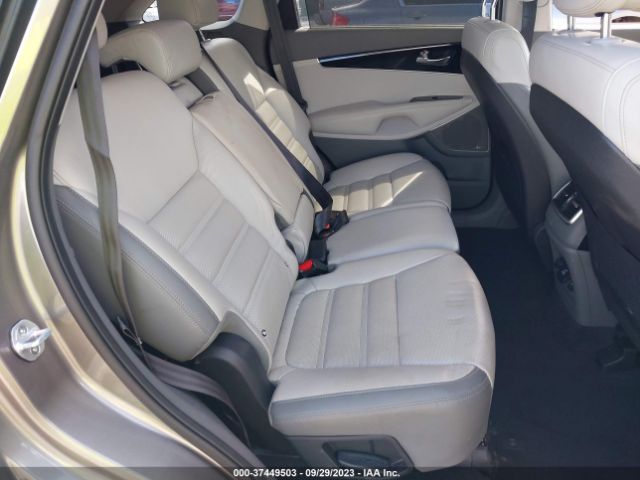 5XYPK4A51GG075420 KIA Sorento 3.3l Sx