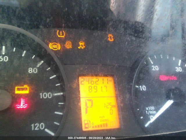 2011 MERCEDES-BENZ SPRINTER CARGO VANS VIN: WD3PE7CC0B5523873