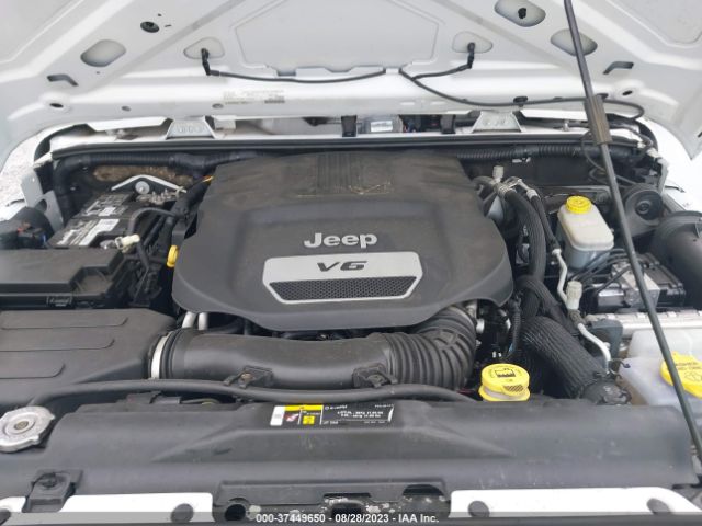 1C4BJWDG3JL889327 Jeep Wrangler Jk Unlimited Sport S