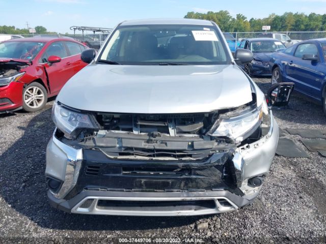 JA4AD2A31LZ045245 Mitsubishi Outlander Es