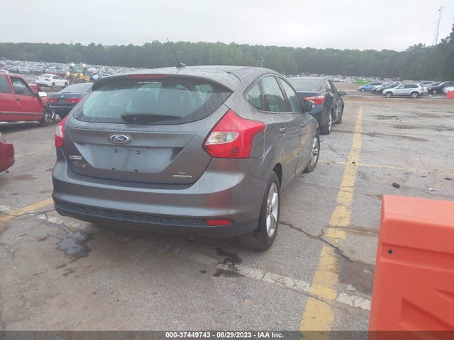 Ford FOCUS SE 2014 1FADP3K20EL359423 Image 4