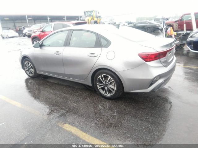 3KPF24AD1PE566912 KIA Forte Lxs