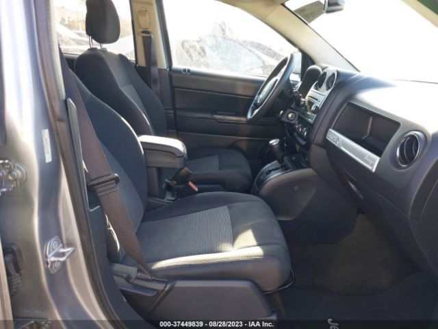 1C4NJDBB1GD772289 Jeep Compass Sport
