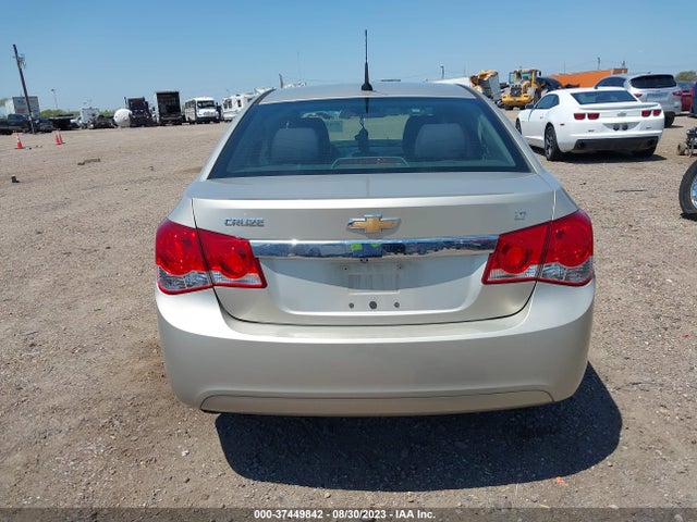 Chevrolet Cruze 1lt 2014 1G1PC5SB3E7402698 Image 16