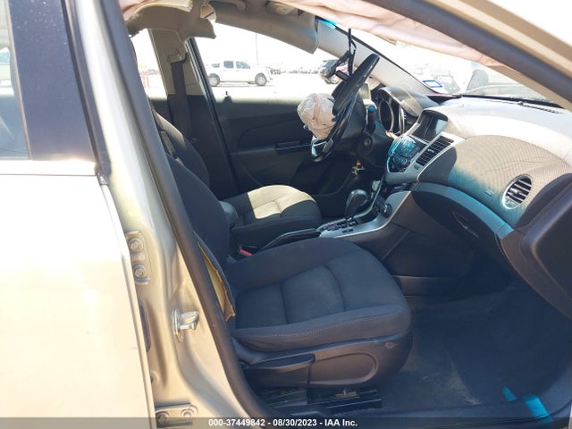 Chevrolet Cruze 1lt 2014 1G1PC5SB3E7402698 Image 5