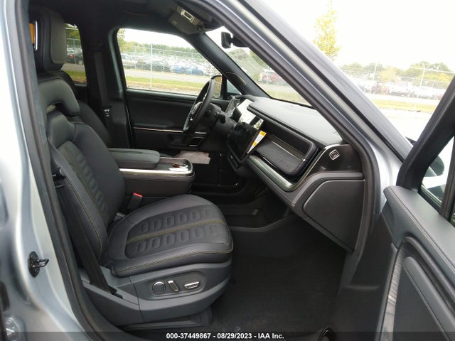 Продаж на аукціоні авто 2023 Rivian R1s Adventure, vin: 7PDSGABA7PN004732, номер лоту: 37449867
