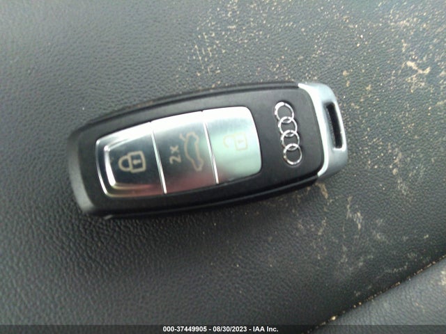 WA1BCBFZ9PP004884 Audi Q4 E-tron Premium Plus