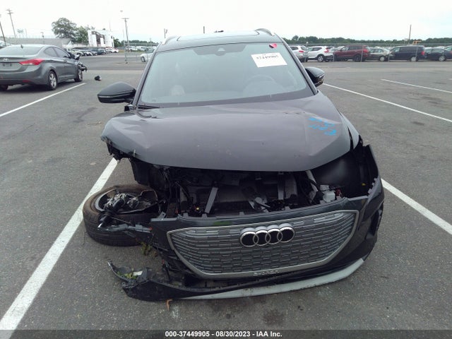 WA1BCBFZ9PP004884 Audi Q4 E-tron Premium Plus