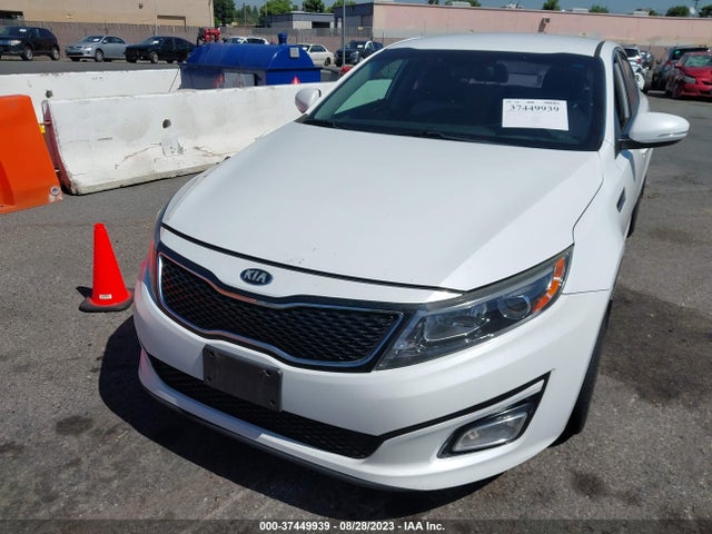 KIA Optima Lx 2015 5XXGM4A77FG513324 Image 2