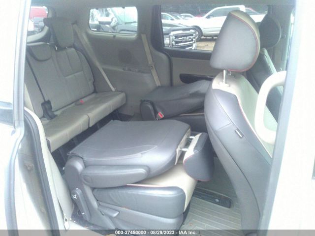 KNDMC5C11H6260832 KIA SEDONA EX
