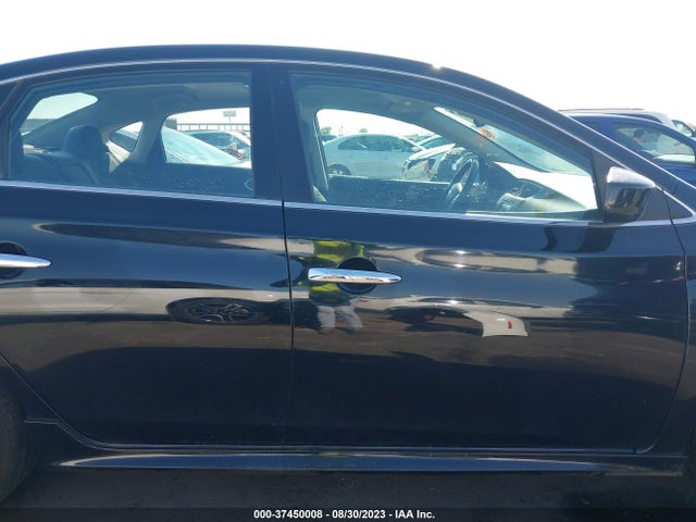 Nissan SENTRA SR 2014 3N1AB7AP8EL617310 Image 14