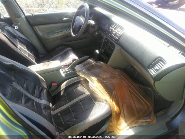 1995 HONDA ACCORD EX VIN: 1HGCD5661SA071149