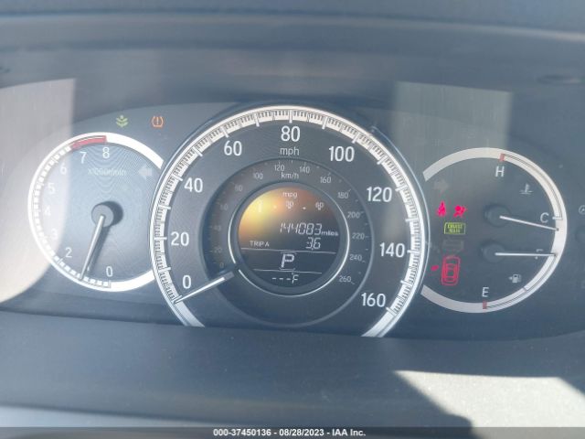 1HGCR2F34HA213153 Honda Accord Sedan Lx