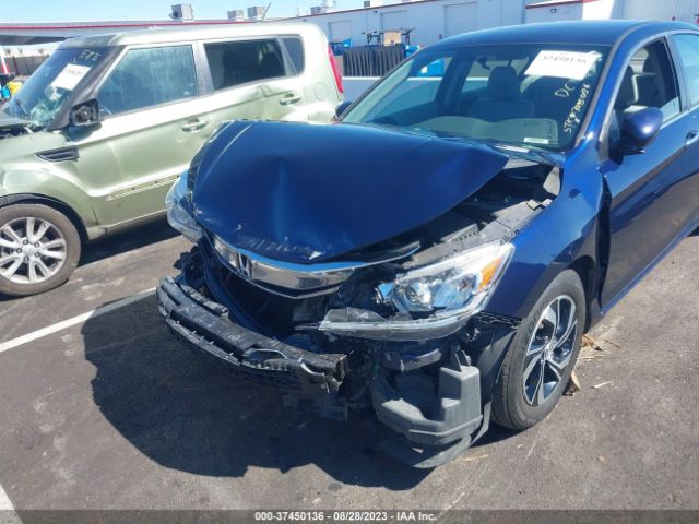 1HGCR2F34HA213153 Honda Accord Sedan Lx