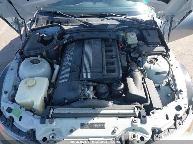 1999 BMW Z3 2.5L VIN: 4USCH9337XLF82099