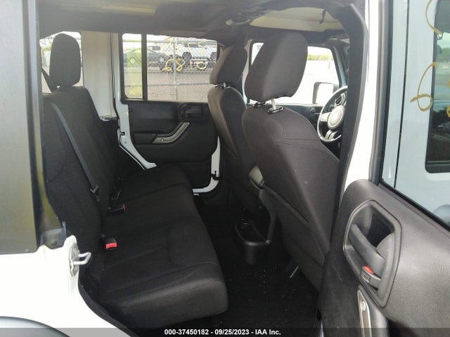2015 JEEP WRANGLER UNLIMITED SPORT VIN: 1C4BJWDG7FL583268