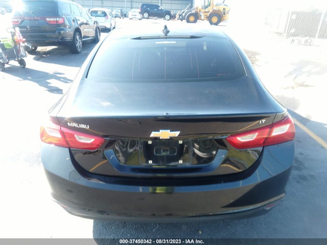 Chevrolet MALIBU LT 2017 1G1ZE5ST8HF173943 Image 8