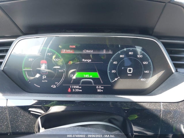 WA1AAAGE9NB027227 Audi E-tron Premium