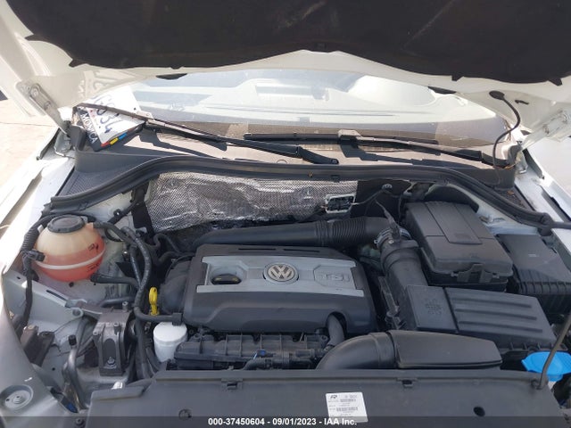WVGAV7AX1HK045020 Volkswagen TIGUAN