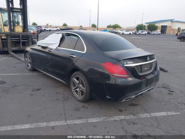 55SWF8EBXKU316915 Mercedes-Benz C-class C 300
