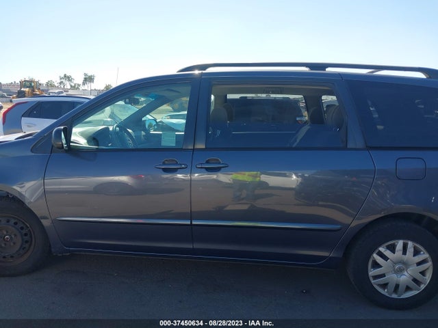 2007 TOYOTA SIENNA CE/LE VIN: 5TDZK23C07S084850