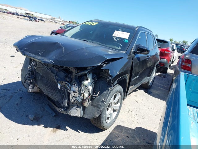 Jeep Compass Latitude 2018 3C4NJDBB9JT359764 Image 2