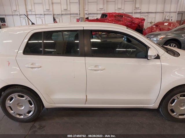 2008 SCION XD VIN: JTKKU10488J015267