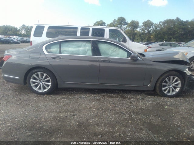 BMW 7 Series 740i Xdrive 2021 аукцион фото