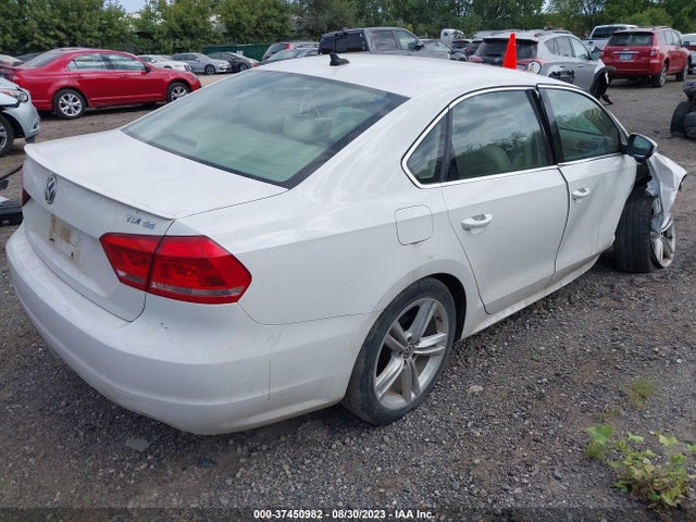 1VWBN7A34EC074195 Volkswagen Passat Tdi Se W/sunroof