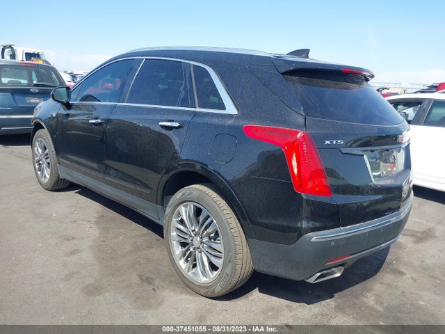 1GYKNCRS6HZ273221 Cadillac Xt5 Premium Luxury Fwd