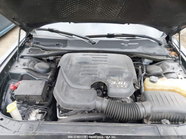 2C3CDZAG7FH816679 Dodge Challenger Sxt