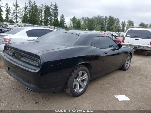 2C3CDZAG7FH816679 Dodge Challenger Sxt