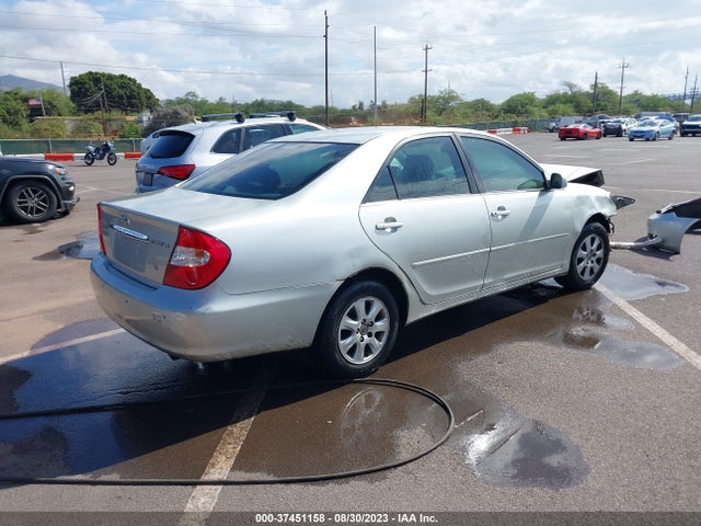 2004 TOYOTA CAMRY LE/XLE VIN: JTDBF32KX40157905