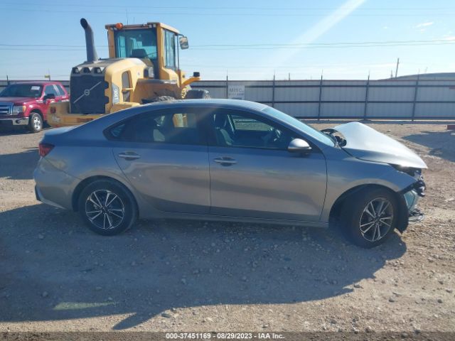 3KPF24AD4NE435244 KIA Forte Lxs