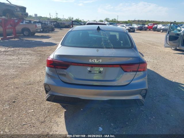 3KPF24AD4NE435244 KIA Forte Lxs