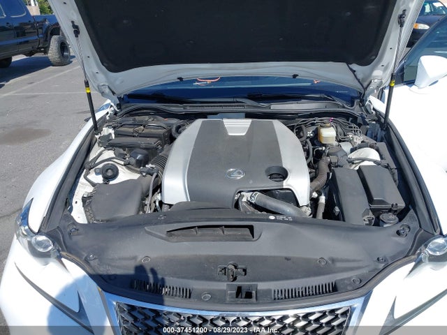 Lexus IS 350 2014 JTHBE1D21E5013148 Image 16