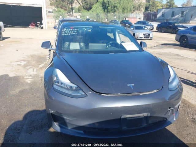 5YJ3E1EA9KF353055 Tesla Model 3 Range