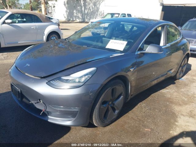 5YJ3E1EA9KF353055 Tesla Model 3 Range