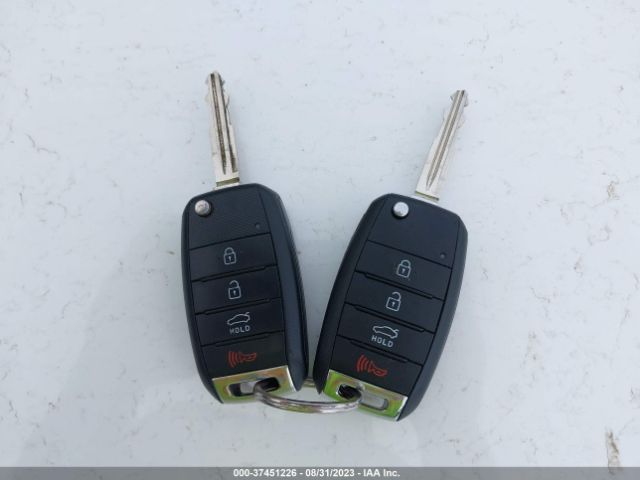 3KPFL4A70HE039498 KIA FORTE LX