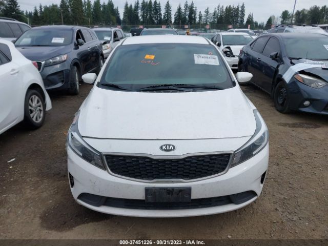3KPFL4A70HE039498 KIA FORTE LX