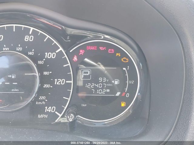 3N1CE2CP4FL398766 Nissan Versa Note Sr