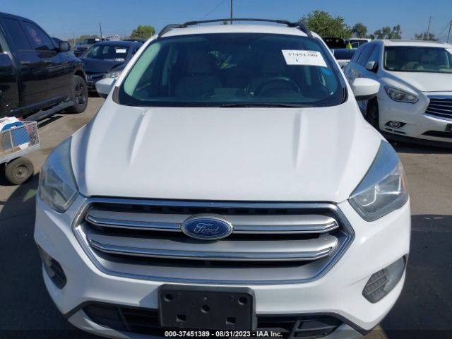 1FMCU9GD0HUA39346 Ford ESCAPE SE