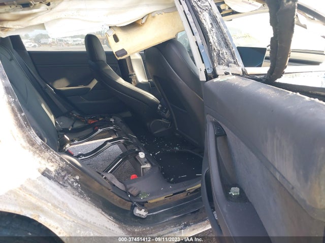 Tesla Model 3 Range Battery 2018 5YJ3E1EA1JF062001 Image 7