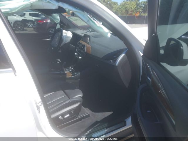 5UXTR9C53JLC75023 BMW X3 Xdrive30i