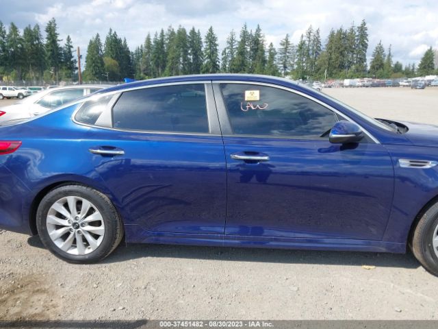 5XXGT4L37JG208282 KIA Optima S
