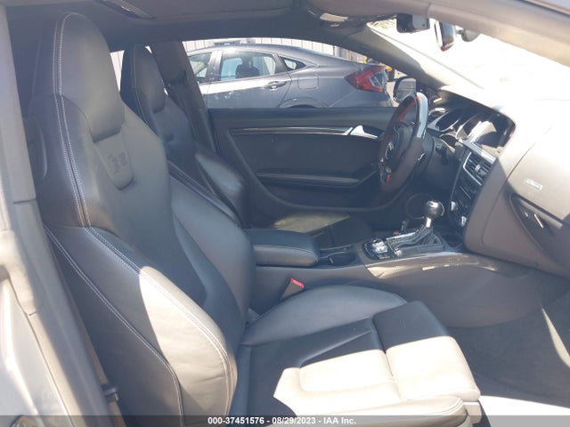 2016 Audi S5, VIN: WAUC4AFR8GA016171
